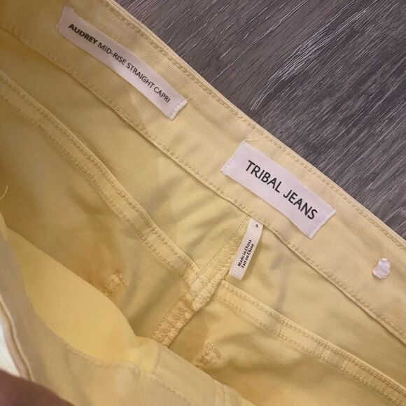 Audrey Mid Ruse Straight Capris by Tribal Jeans Sz 6 embroidered Leg - Picture 5 of 5